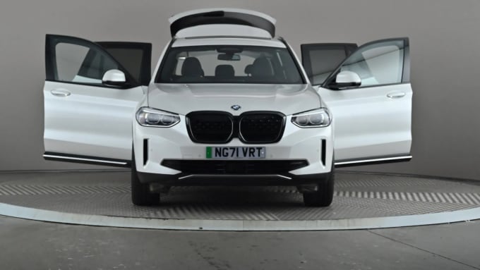 2022 BMW Ix3