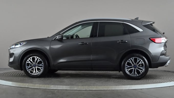 2022 Ford Kuga