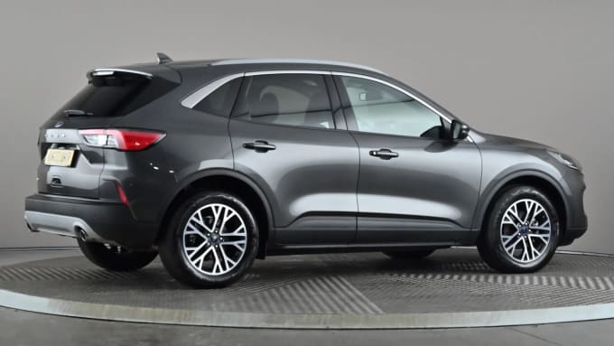 2022 Ford Kuga