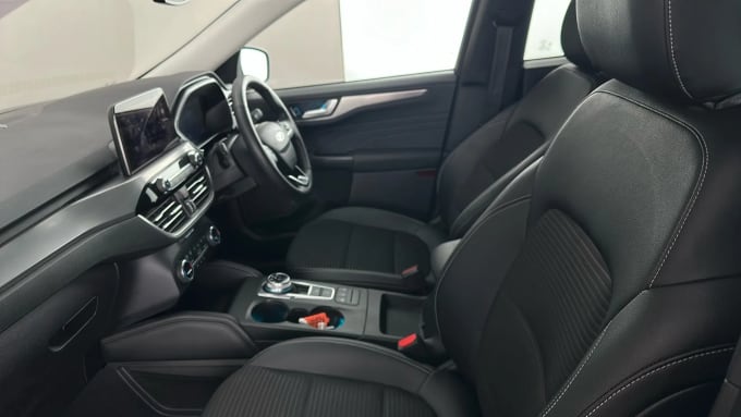 2022 Ford Kuga