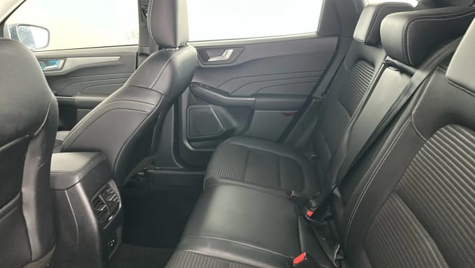 2022 Ford Kuga