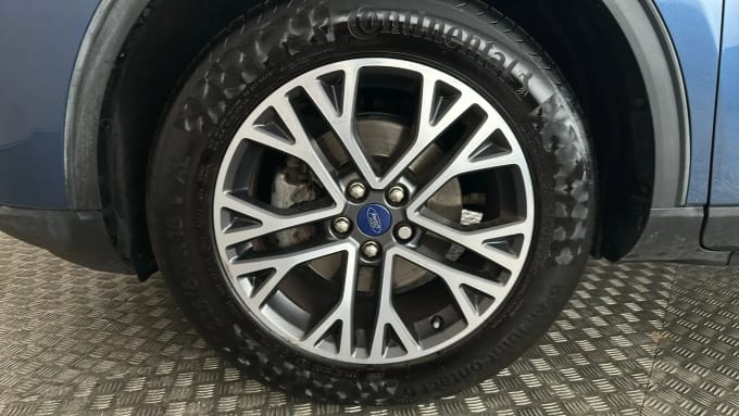 2022 Ford Kuga