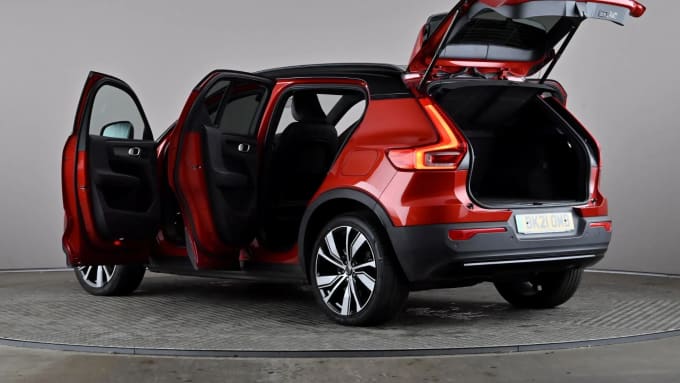 2021 Volvo Xc40