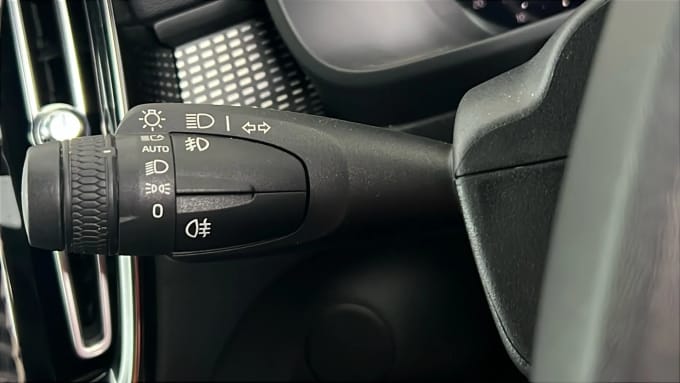 2021 Volvo Xc40