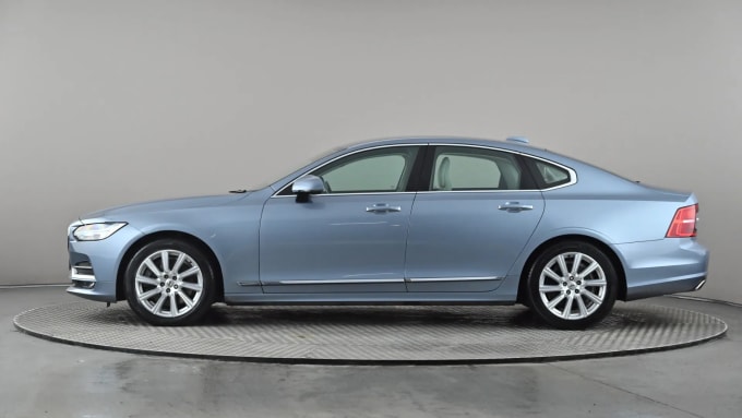 2018 Volvo S90