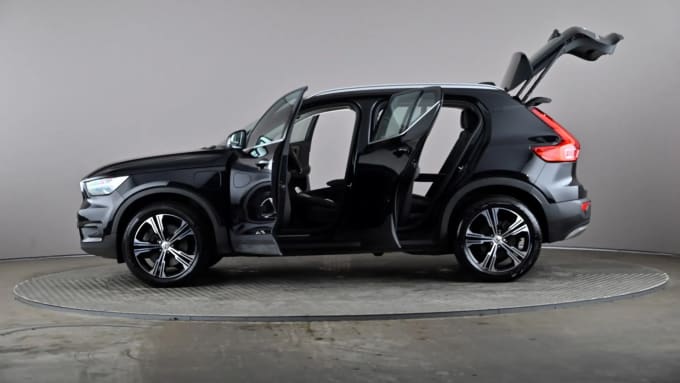 2021 Volvo Xc40