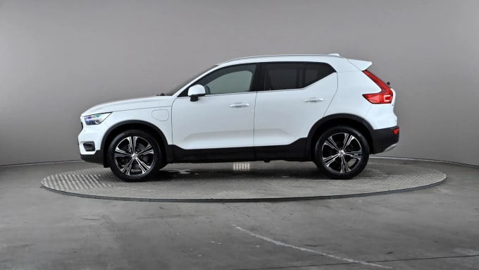 2021 Volvo Xc40