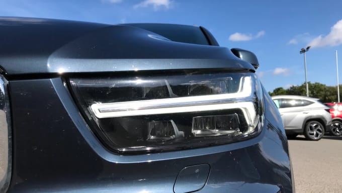 2021 Volvo Xc40