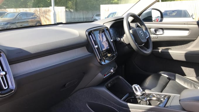 2021 Volvo Xc40