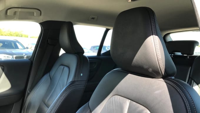 2021 Volvo Xc40