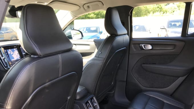 2021 Volvo Xc40