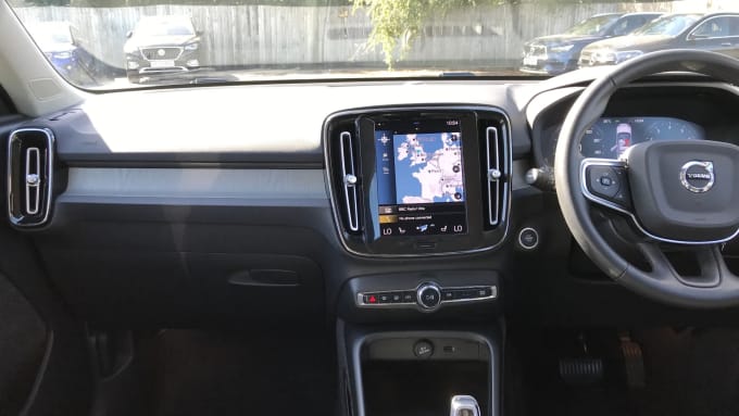 2021 Volvo Xc40