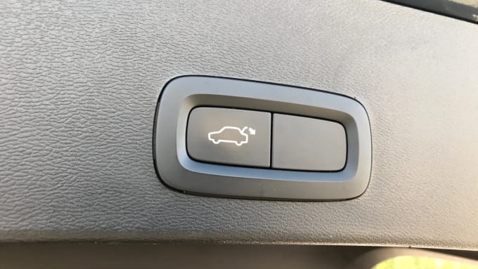 2021 Volvo Xc40