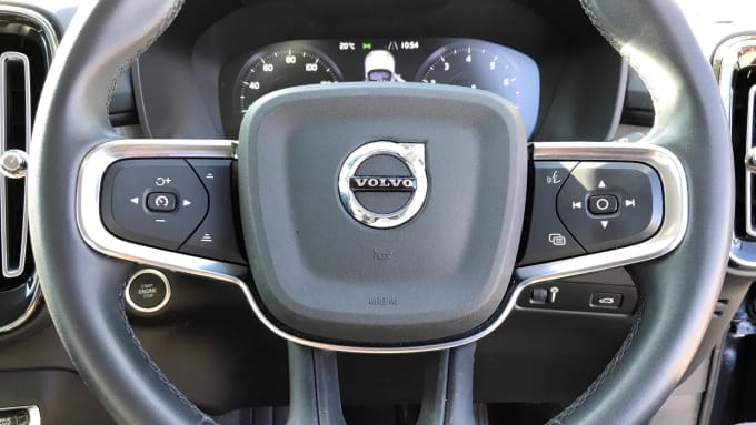 2021 Volvo Xc40