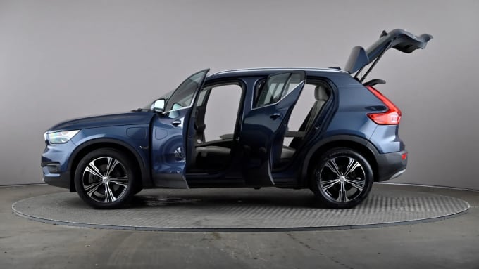 2021 Volvo Xc40