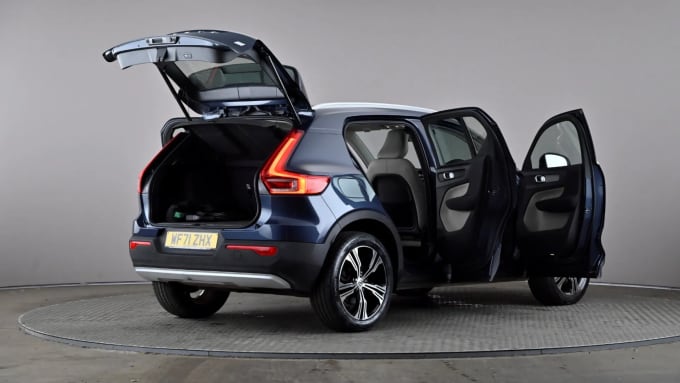 2021 Volvo Xc40