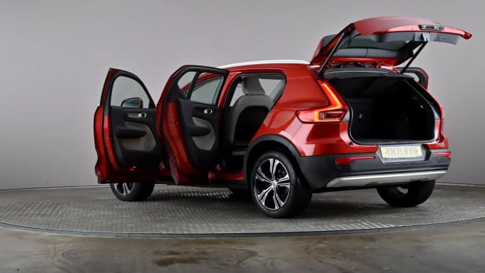 2021 Volvo Xc40