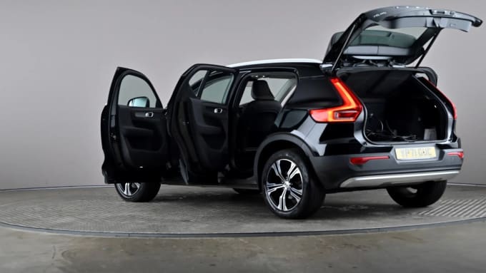 2021 Volvo Xc40