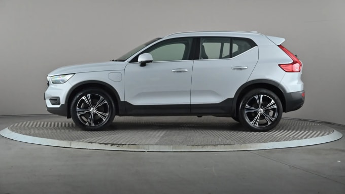 2022 Volvo Xc40