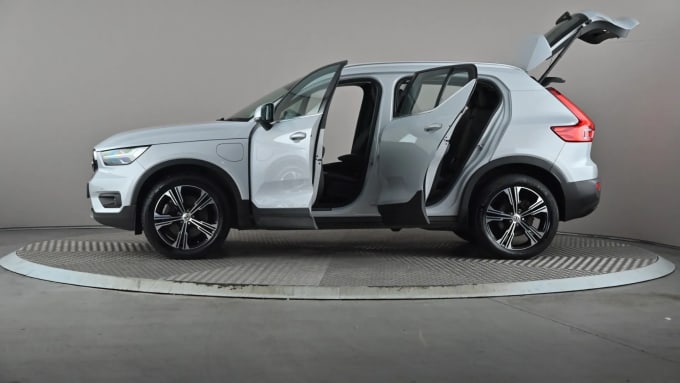2022 Volvo Xc40