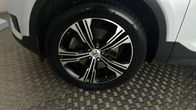 2022 Volvo Xc40