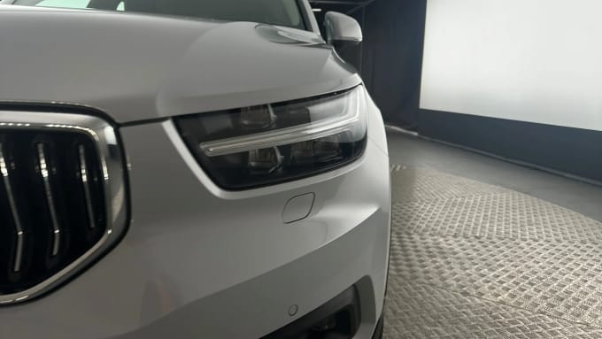 2022 Volvo Xc40