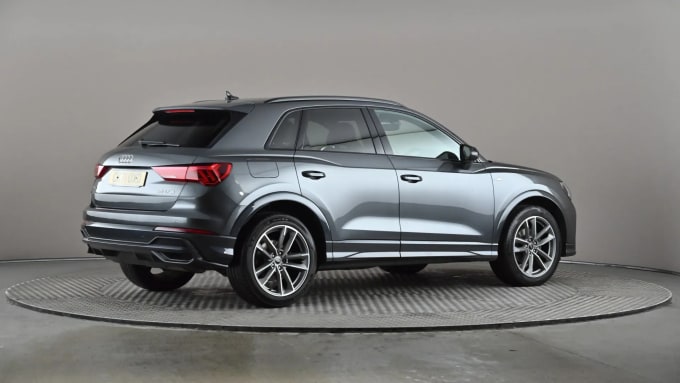 2021 Audi Q3