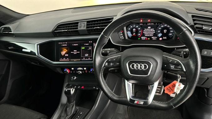 2021 Audi Q3