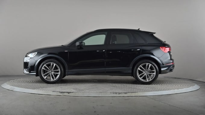 2021 Audi Q3