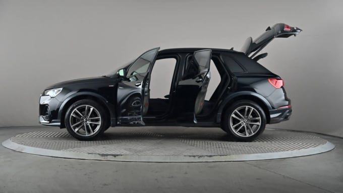 2021 Audi Q3