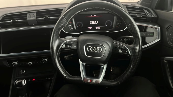 2021 Audi Q3