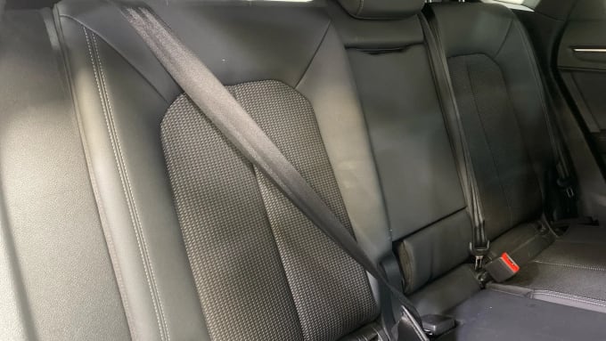 2022 Audi Q3