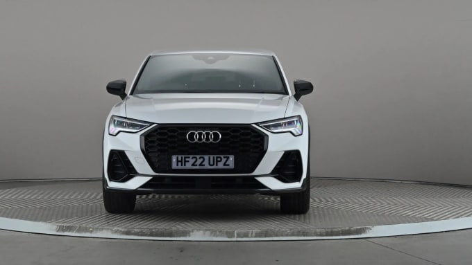 2022 Audi Q3