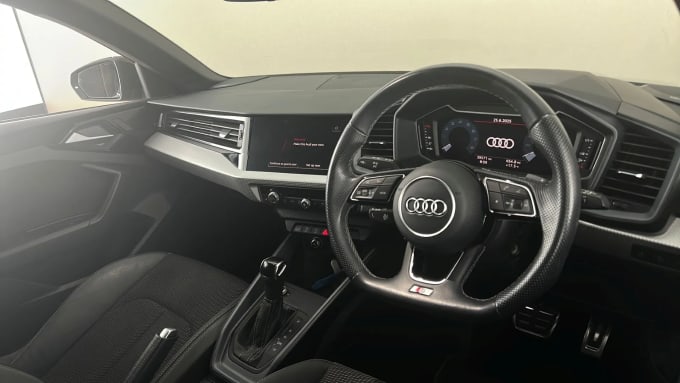 2021 Audi A1