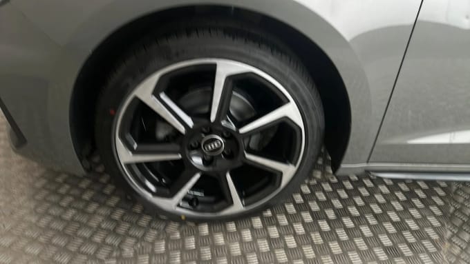 2021 Audi A1