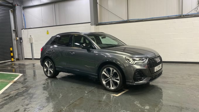 2022 Audi Q3