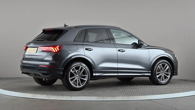 2021 Audi Q3