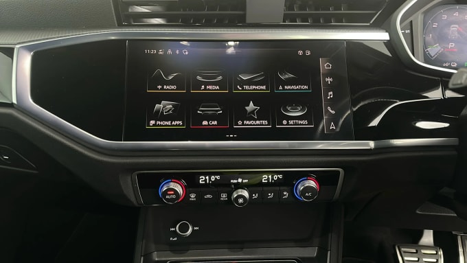 2021 Audi Q3