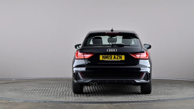 2019 Audi A1