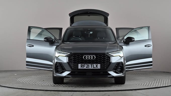 2021 Audi Q3