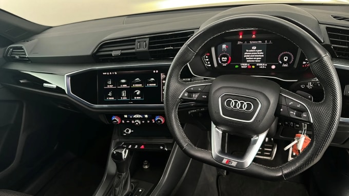 2023 Audi Q3