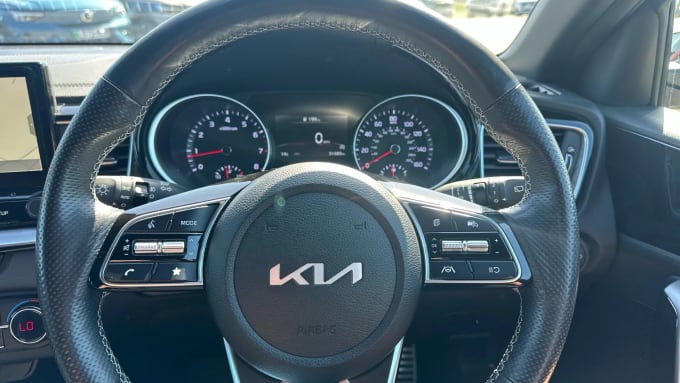 2022 Kia Ceed