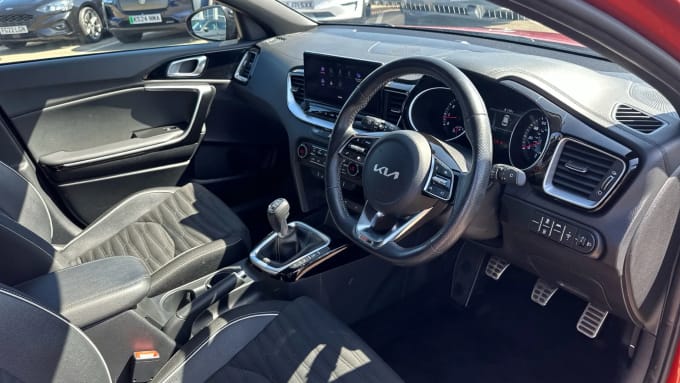 2022 Kia Ceed