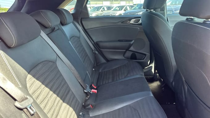 2022 Kia Ceed