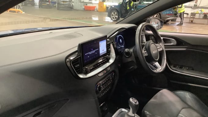 2023 Kia Xceed