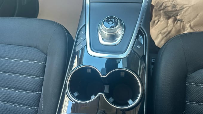 2020 Ford Galaxy