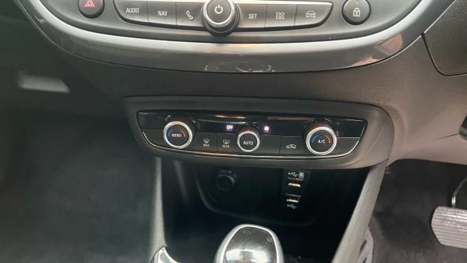 2020 Vauxhall Crossland X