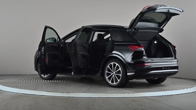 2022 Audi Q4