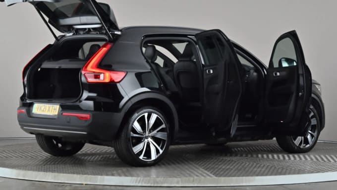 2021 Volvo Xc40