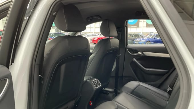 2017 Audi Q3